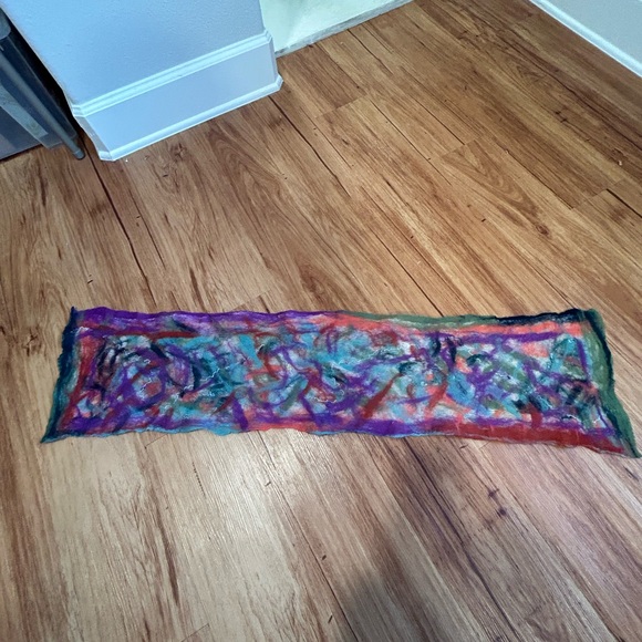 Handmade Wool & Silk Felted Scarf - Picture 2 of 9